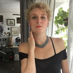 Meet your Posher, Allison